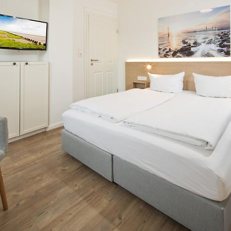 Haus Menno Janssen - Doppelzimmer Нордерней Экстерьер фото