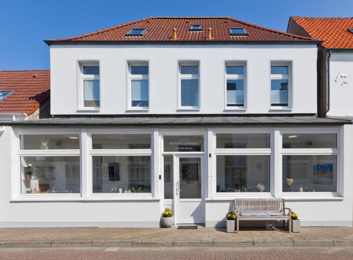 Haus Menno Janssen - Doppelzimmer Нордерней Экстерьер фото